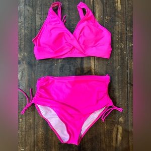 New hot pink 2 piece swimsuit large